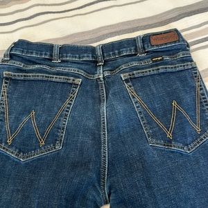 Wrangler 77 Slim Bootcut 34x32